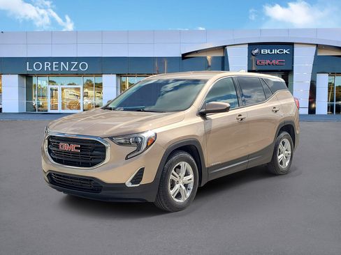 Used 2018 GMC Terrain SLE FWD image 1