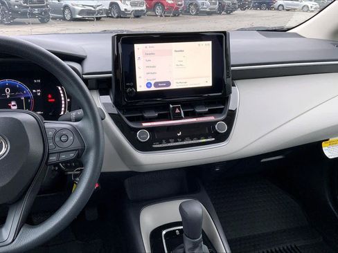 Used 2026 Toyota Corolla LE image 12