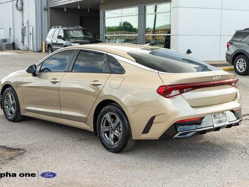 Used 2022 Kia K5 LXS FWD image 9