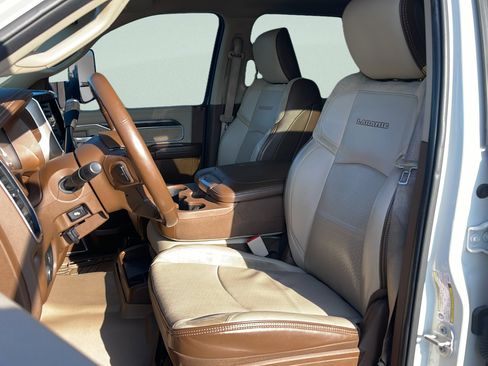 Used 2019 RAM 2500 Laramie image 25