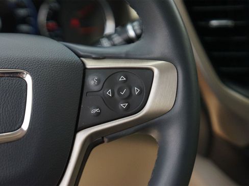 Used 2023 GMC Acadia Denali w/ Denali Ultimate Package AWD/4WD image 26