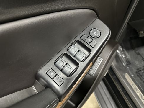 Used 2020 GMC Yukon Denali w/ Open Road Package AWD/4WD image 15