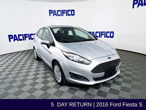 Used 2016 Ford Fiesta S image 1