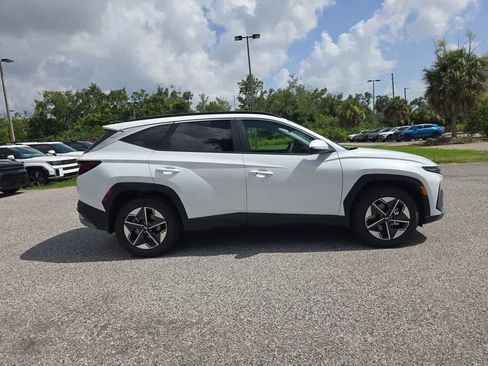 New 2026 Hyundai Tucson SEL FWD image 8