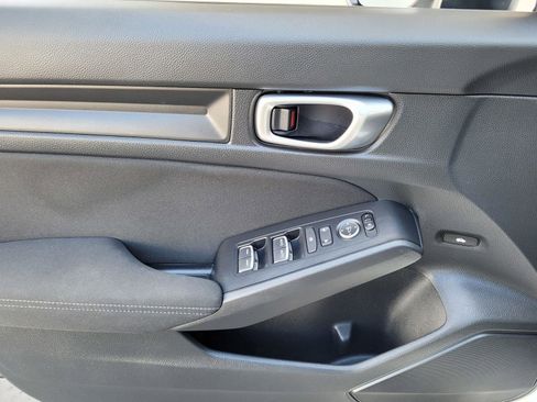 Used 2023 Honda Civic Sport image 24