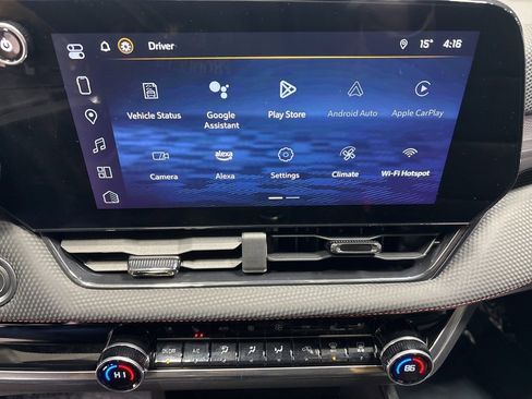 Used 2025 Chevrolet Equinox RS w/ Safety and Technology Package image 16