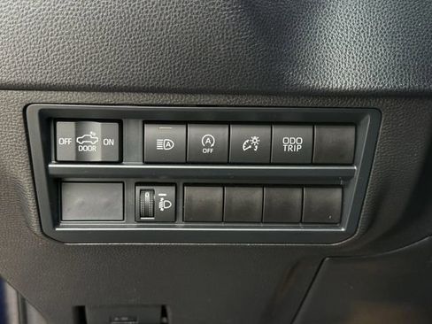 Used 2025 Toyota Tundra SR5 image 25