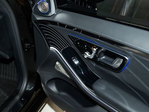 Certified 2022 Mercedes-Benz Maybach S 580 4MATIC image 54