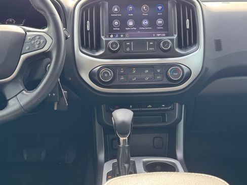 Used 2022 Chevrolet Colorado LT image 15