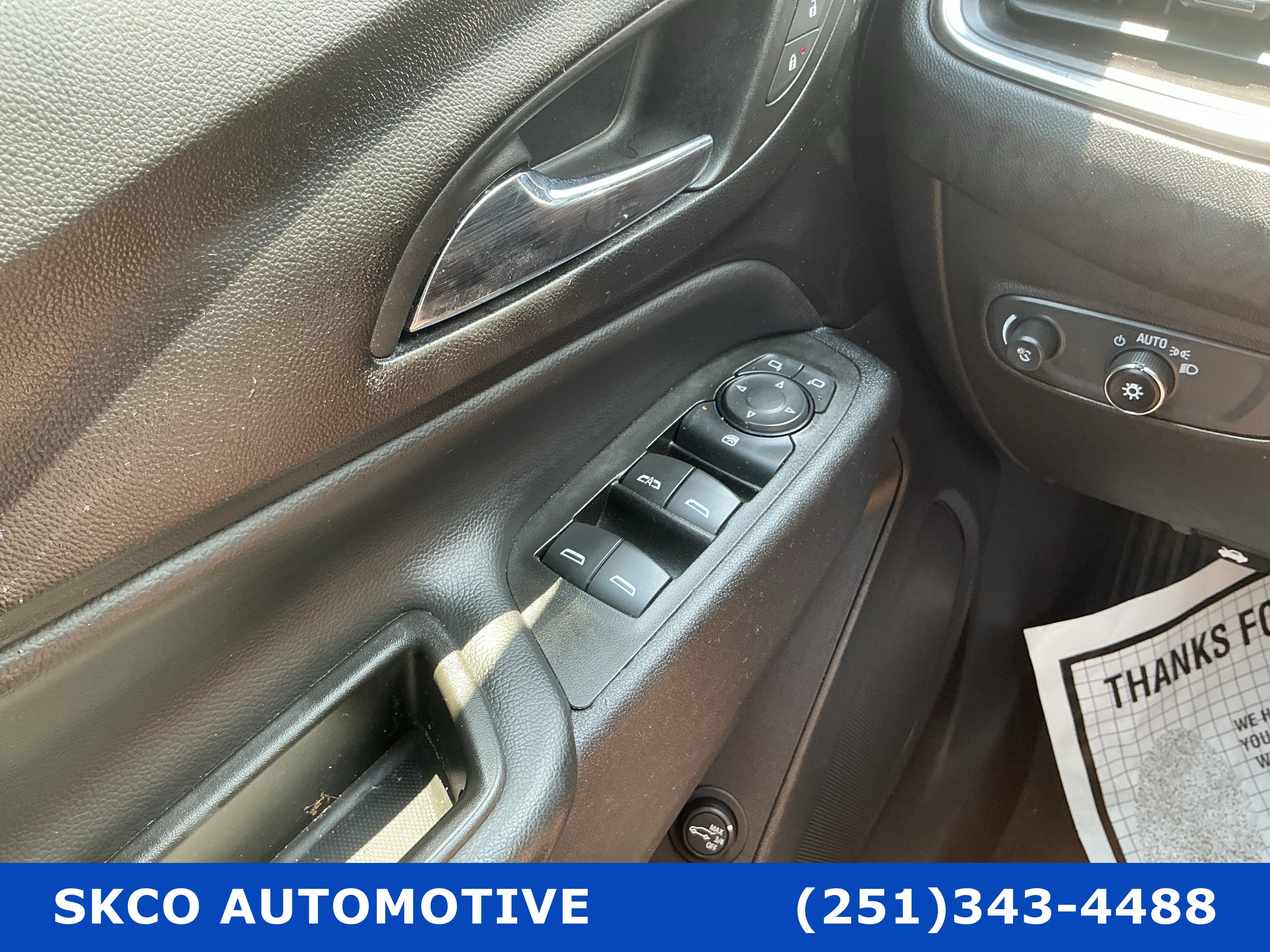 Used 2024 Chevrolet Equinox LT AWD/4WD image 22