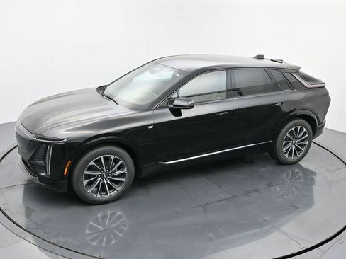 New 2025 Cadillac Lyriq Sport w/ LPO, Floor Liner Package image 24