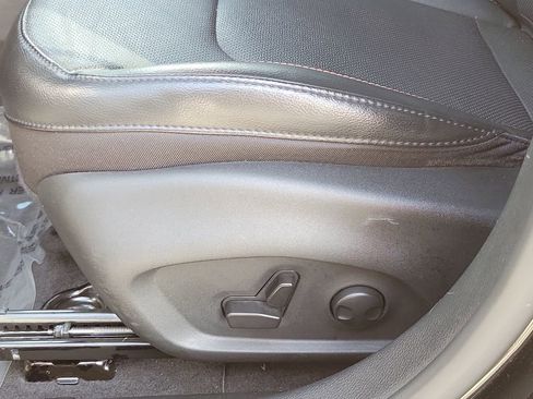 Used 2023 Jeep Compass Limited w/ Elite Group image 16