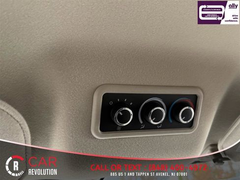 Used 2017 Chevrolet Express 3500 LT w/ LT Preferred Equipment Group RWD image 23