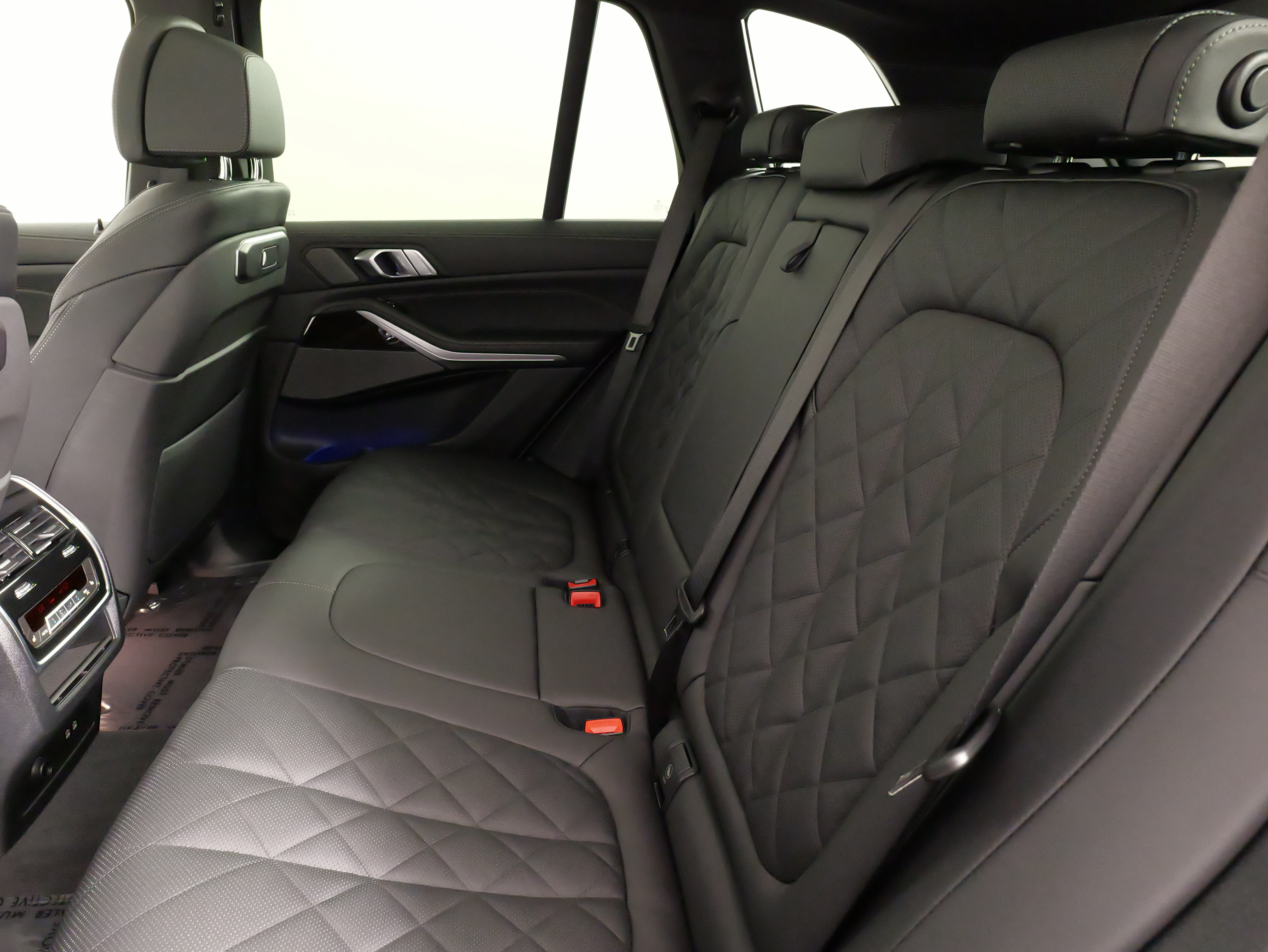 Used 2026 BMW X5 xDrive40i AWD/4WD image 34