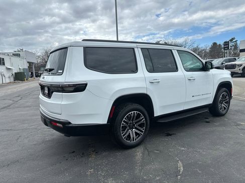 New 2026 Jeep Grand Wagoneer 4WD image 5