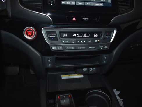 Certified 2022 Honda Passport Elite image 23