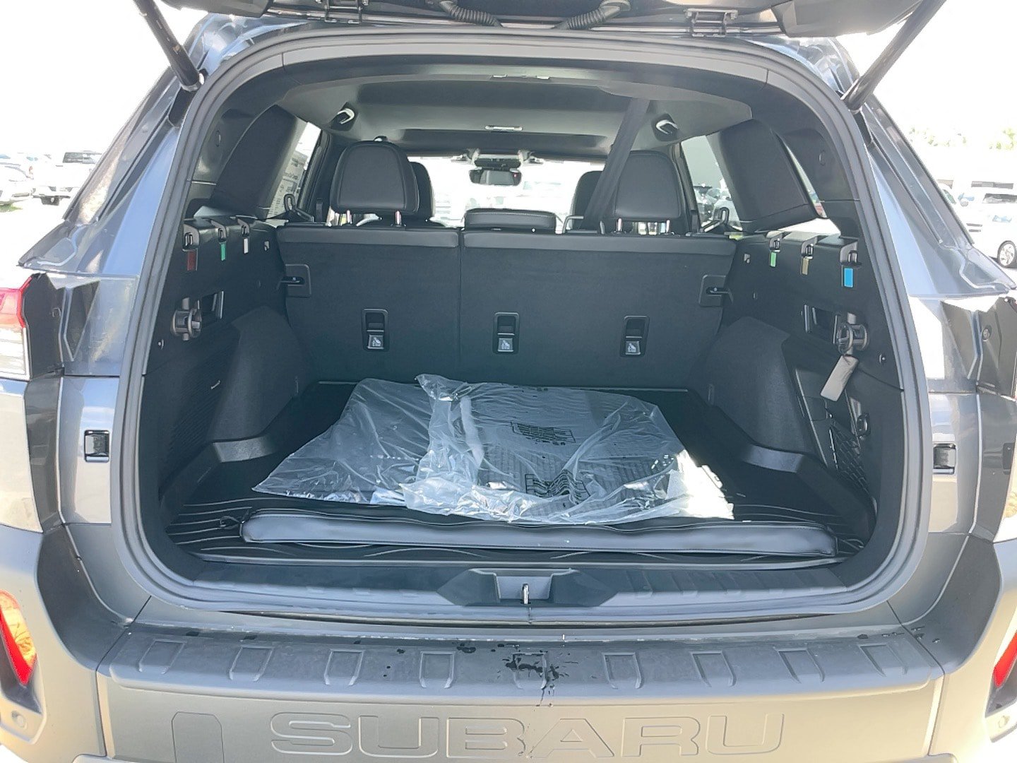 New 2026 Subaru Outback Limited w/ Premium/Limited Package AWD/4WD image 5