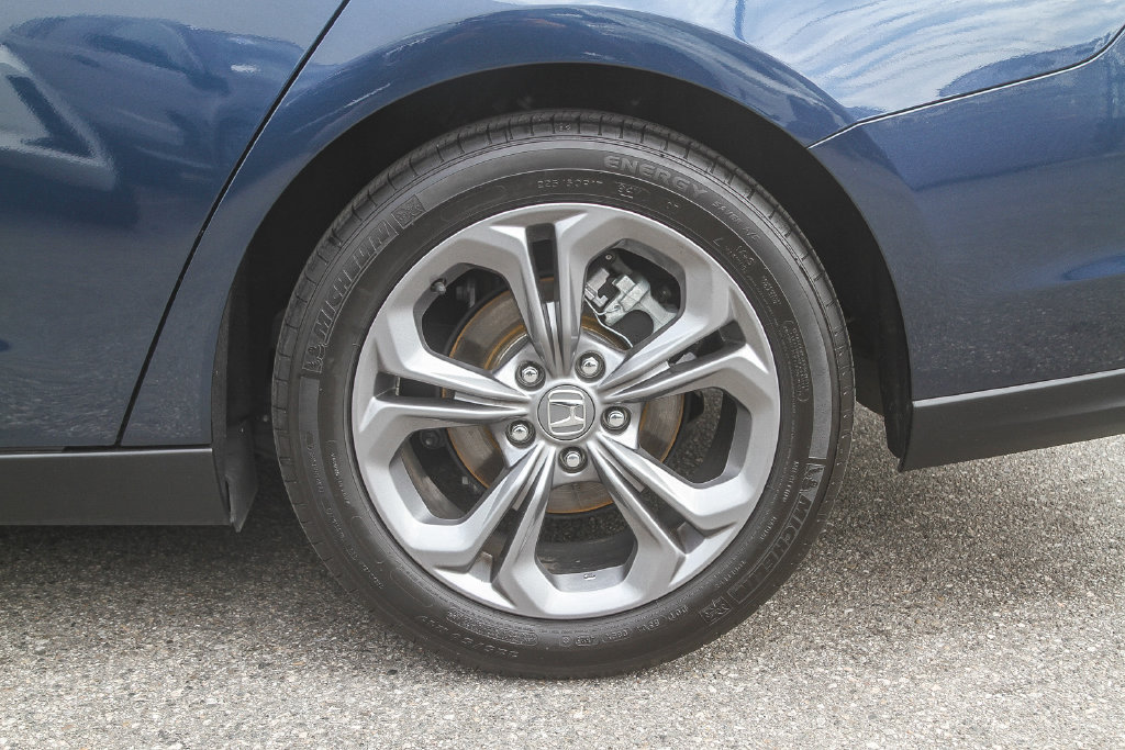 Used 2024 Honda Accord EX image 8