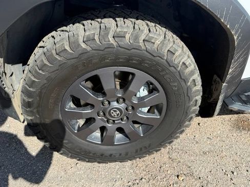 Used 2025 Toyota Land Cruiser AWD/4WD image 10