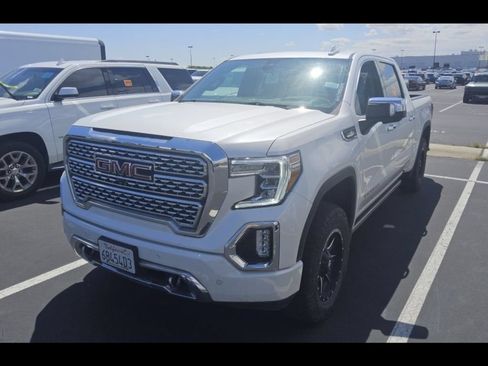 Used 2021 GMC Sierra 1500 Denali w/ Denali Ultimate Package AWD/4WD image 6