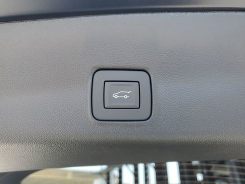 New 2026 Chevrolet TrailBlazer LT w/ Convenience Package FWD image 11