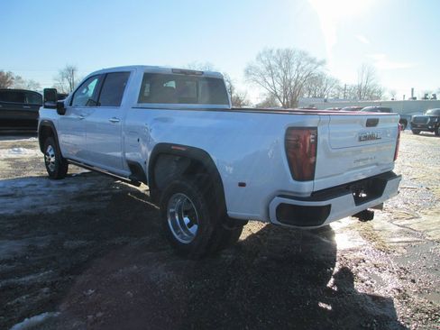 New 2026 GMC Sierra 3500 Denali Ultimate image 8
