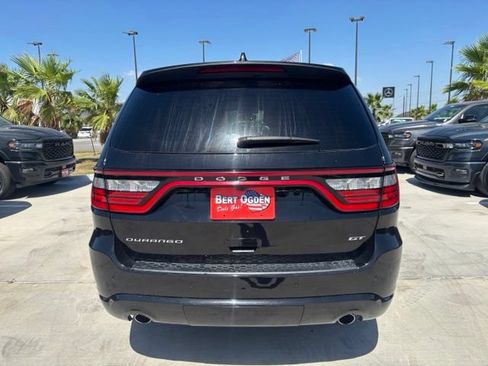 Used 2025 Dodge Durango GT RWD image 5
