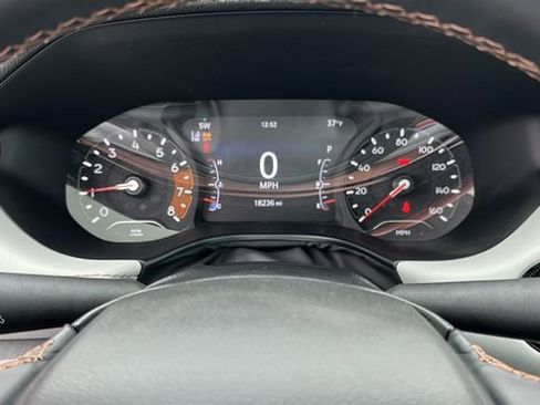 Used 2022 Jeep Compass Limited w/ Sun and Sound Group image 14