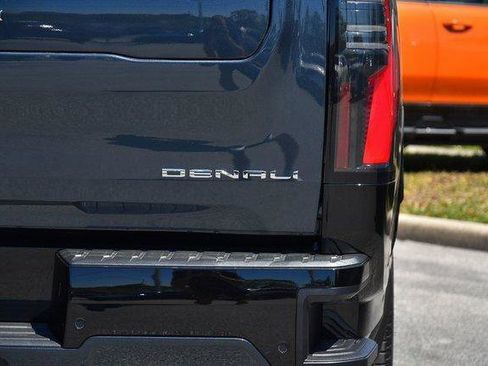 New 2025 GMC Sierra EV Denali image 20