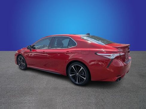 Used 2020 Toyota Camry XSE FWD image 3