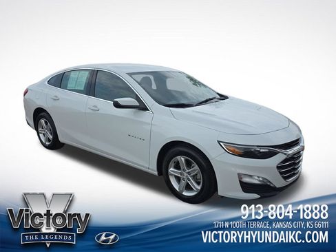 Used 2024 Chevrolet Malibu LT FWD image 7