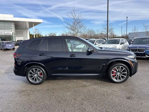 New 2026 BMW X5 xDrive40i w/ M Sport Package AWD/4WD image 8