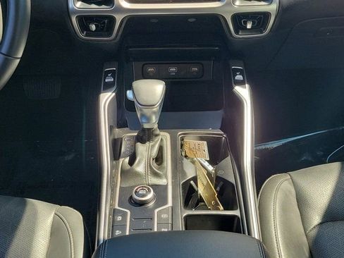 Used 2022 Kia Sorento S image 20