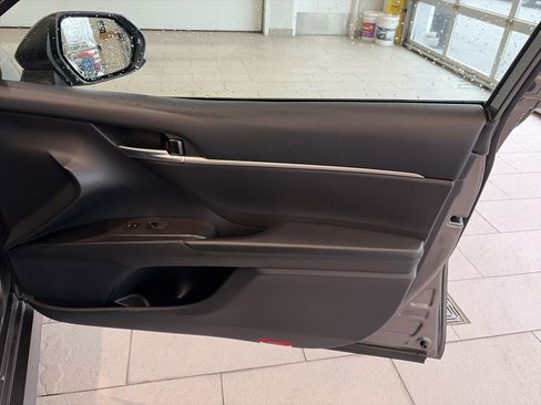 Used 2023 Toyota Camry LE image 20