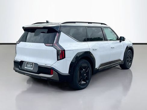 New 2026 Kia EV9 GT-Line AWD/4WD image 7
