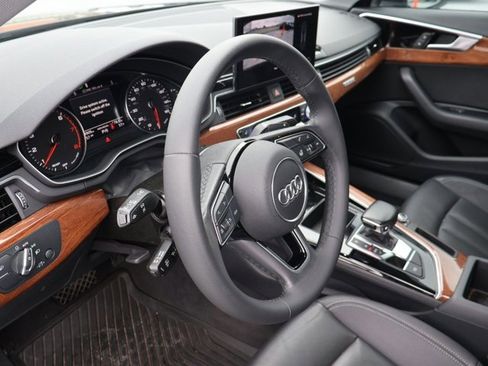 Used 2023 Audi A4 2.0T Premium w/ Convenience Package AWD/4WD image 3