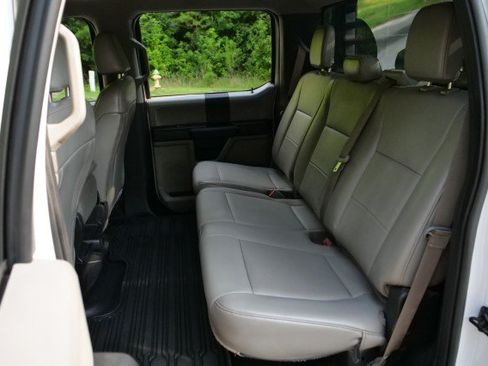 Used 2019 Ford F350 XL w/ Power Equipment Group AWD/4WD image 20