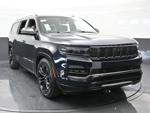 Used 2024 Jeep Grand Wagoneer L Series II w/ Quick Order Packagew 28T image 9