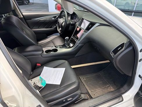 Used 2015 INFINITI Q50 Premium w/ Navigation Package image 9