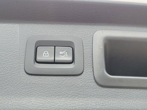 Certified 2025 MAZDA CX-50 AWD 2.5 Hybrid w/ Premium Pkg image 23