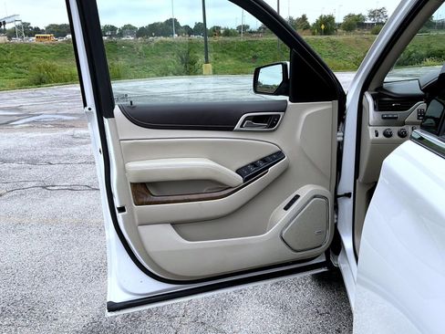 Used 2020 GMC Yukon Denali w/ Denali Ultimate Package image 9