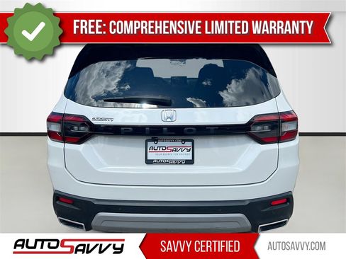 Used 2024 Honda Pilot Elite image 6