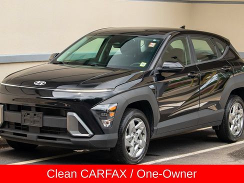 Used 2024 Hyundai Kona SE AWD/4WD image 1