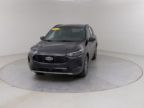 Used 2024 Ford Escape ST-Line w/ Tech Pack #1 image 8