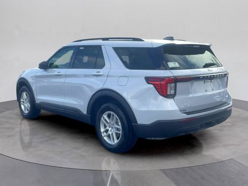 New 2026 Ford Explorer Active AWD/4WD image 3