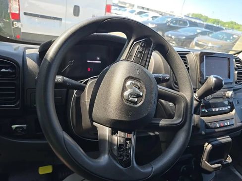 Used 2023 RAM ProMaster 3500 w/ Driver Convenience Group FWD image 8