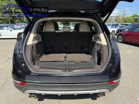 Used 2019 Lincoln MKC Reserve w/ MKC Climate Package FWD image 19