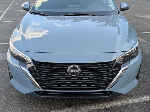 Used 2024 Nissan Sentra SV image 12