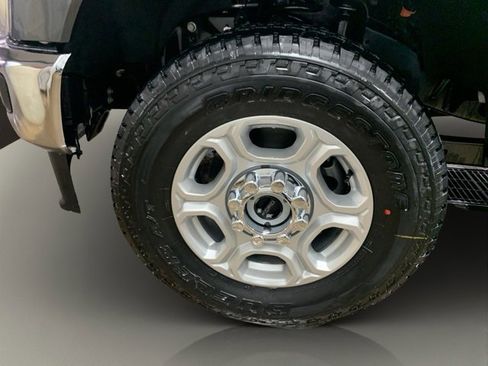 New 2026 Ford F350 XLT w/ XLT Premium Package image 15