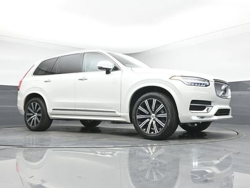 Used 2024 Volvo XC90 B5 Core w/ Protection Package Premier AWD/4WD image 10